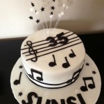 musical cake